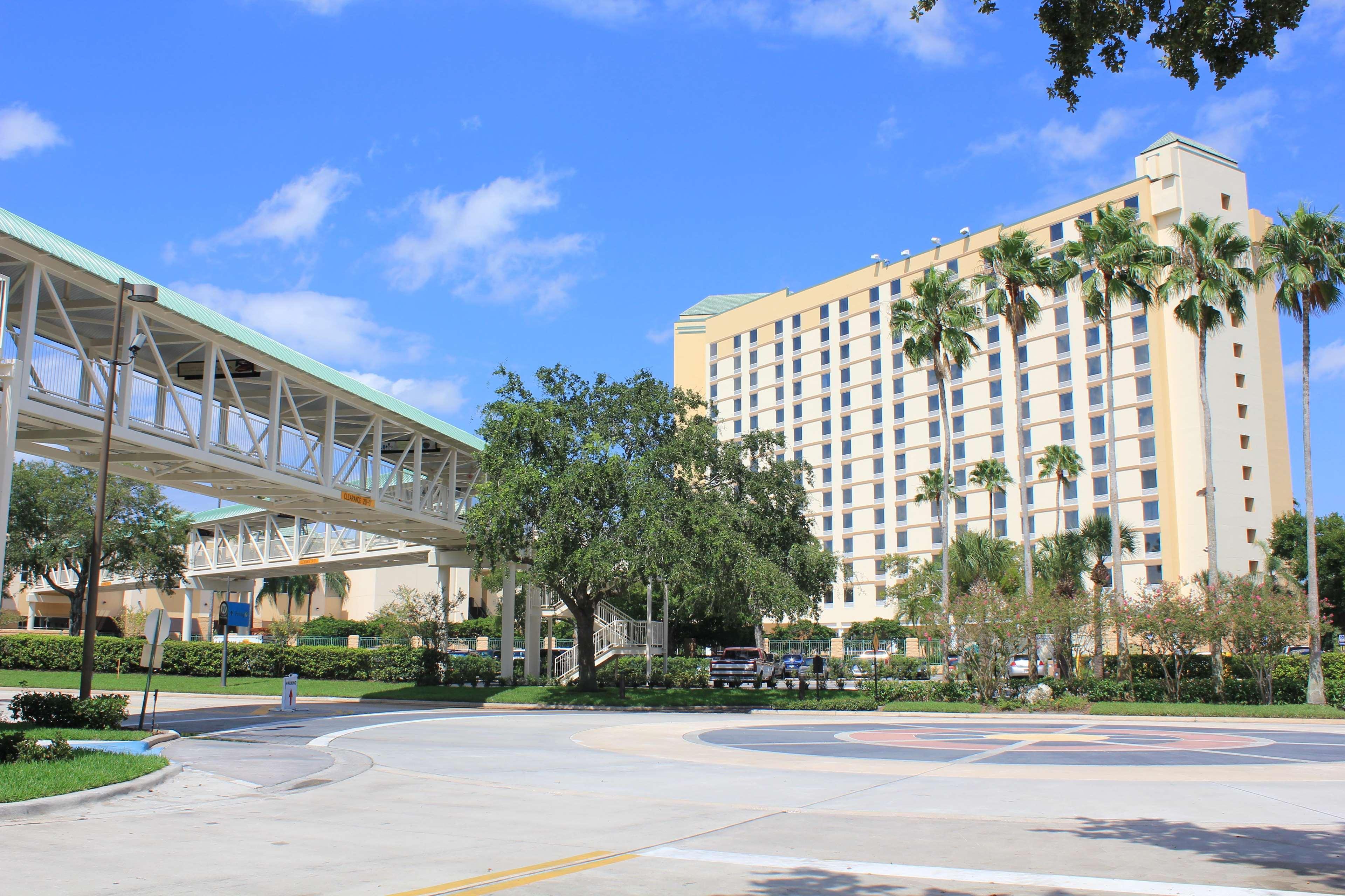 Rosen Plaza Hotel Orlando Convention Center Williamsburg Extérieur photo